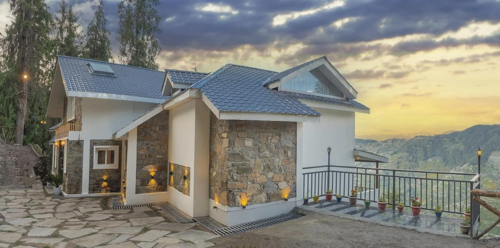 Echor Backwoods Villa Narkanda Hotel
