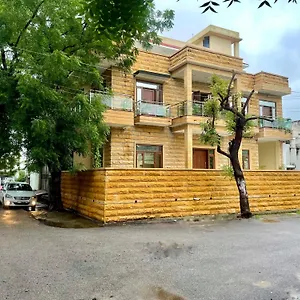 https://villa-karni-nivvas-luxury-redefined.udaipurhotels.org