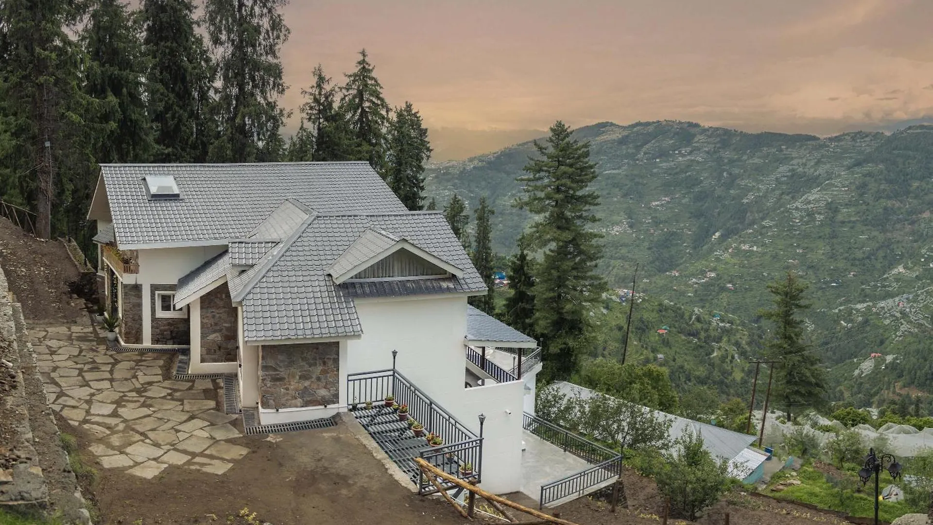 Hotel Echor Backwoods Villa Narkanda