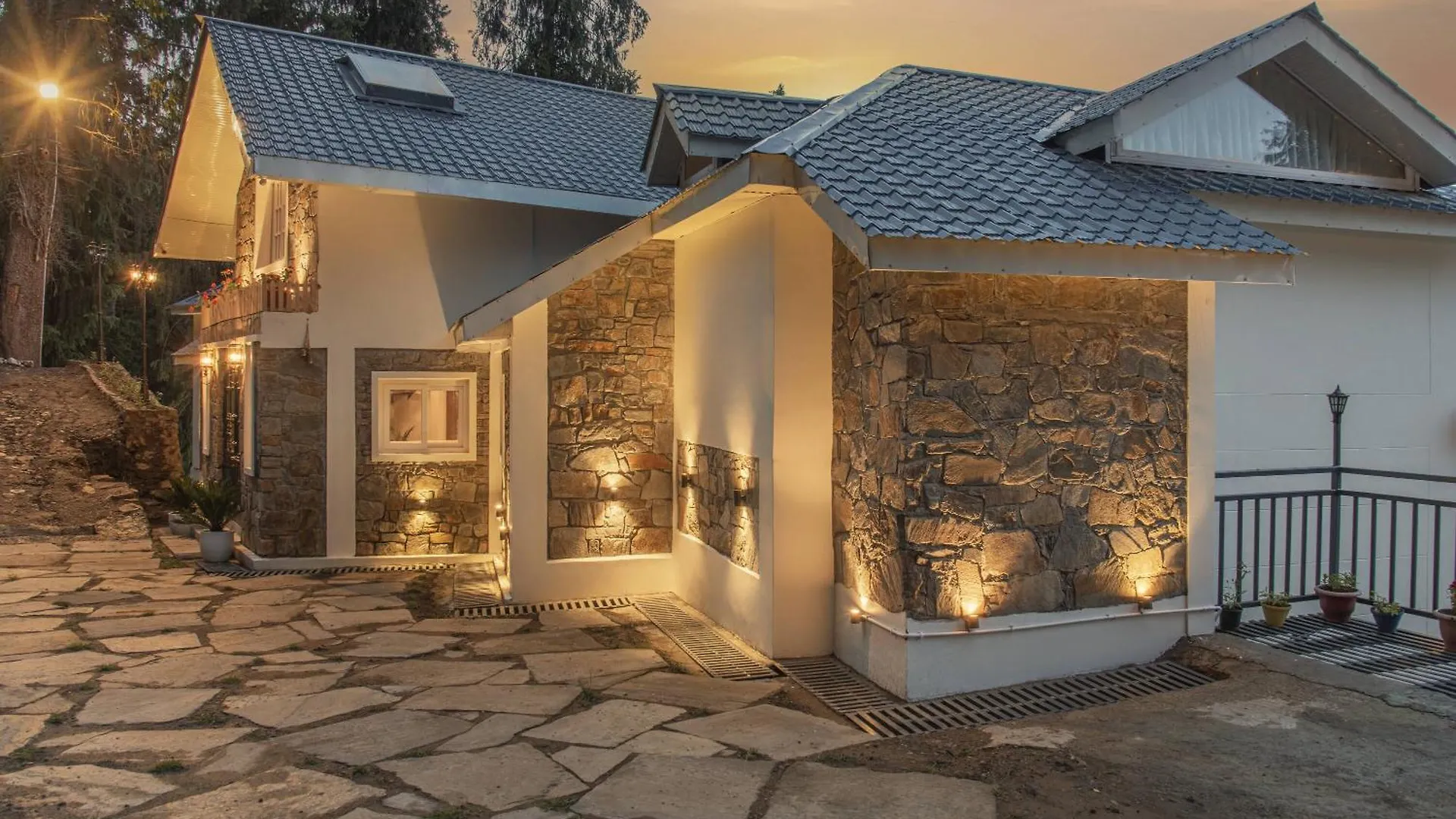 Hotel Echor Backwoods Villa Narkanda