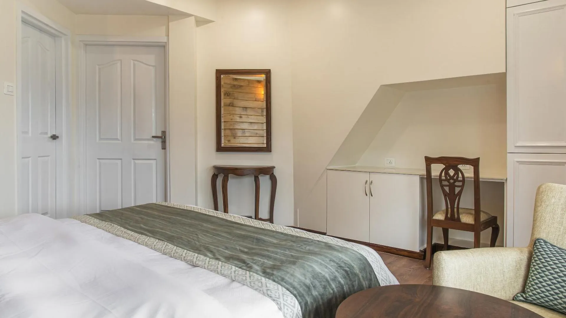 Echor Backwoods Villa Narkanda Hotel